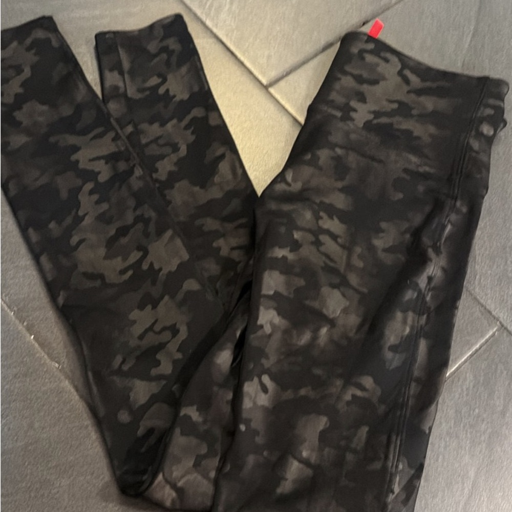 SPANX Black Leggings with Red Logo Tag